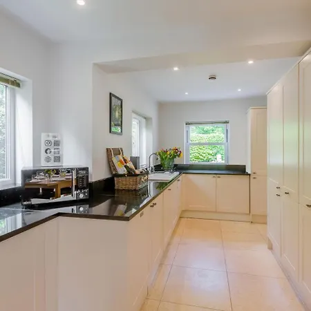 Holiday home 7 Bed In North Duffield Oc-l36327 *