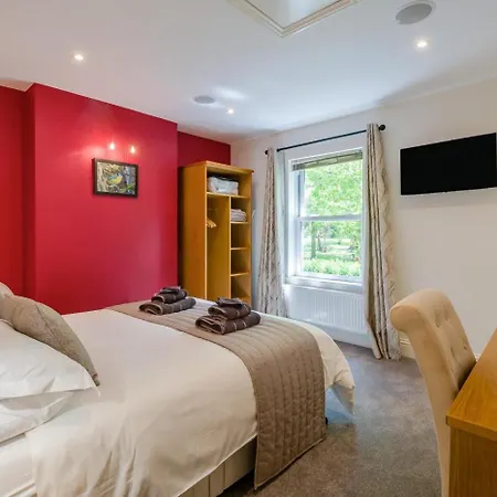 7 Bed In North Duffield Oc-l36327