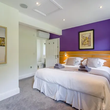 Holiday home 7 Bed In North Duffield Oc-l36327